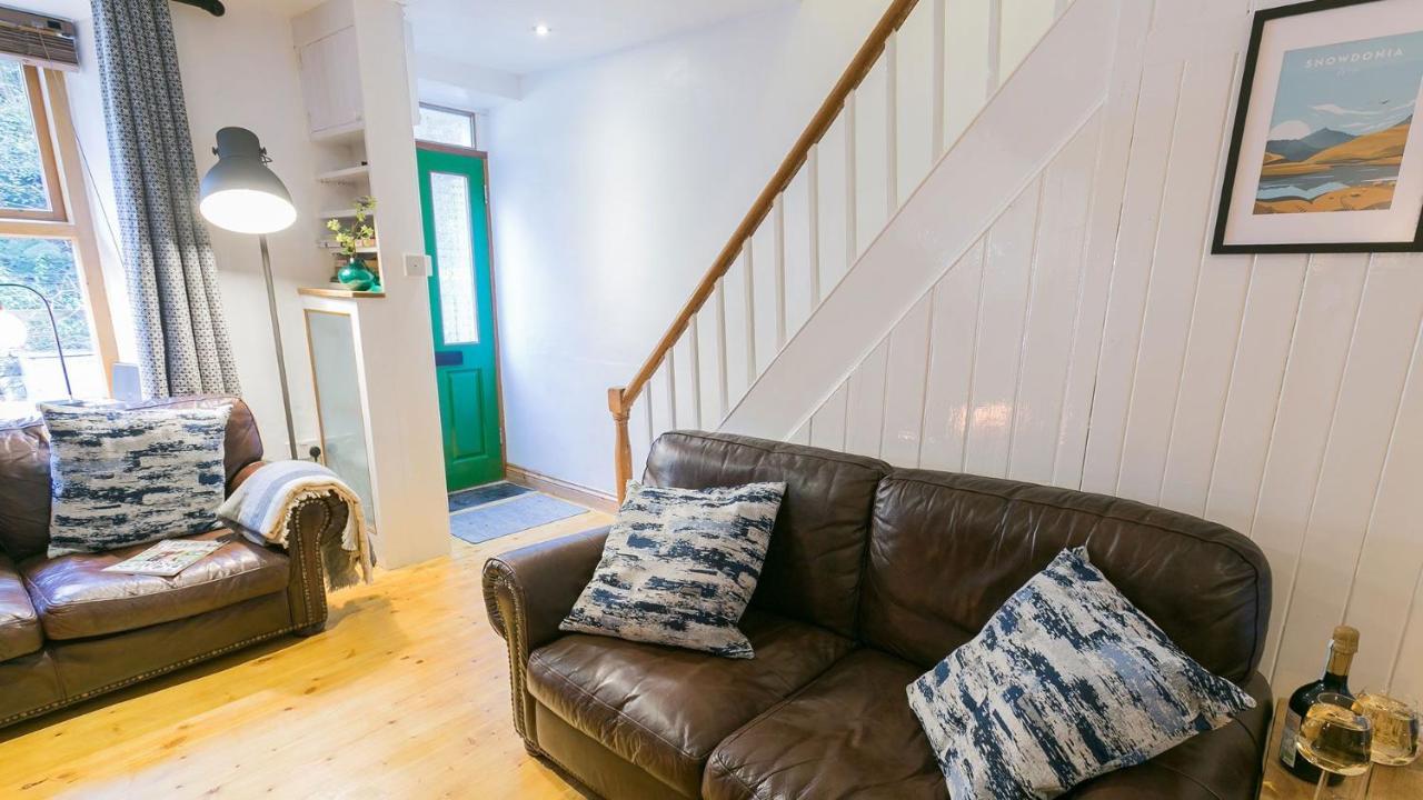 Cuddfan Villa Llanberis Exterior photo